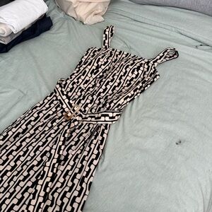 Elegant Black and Cream Patterned Dress